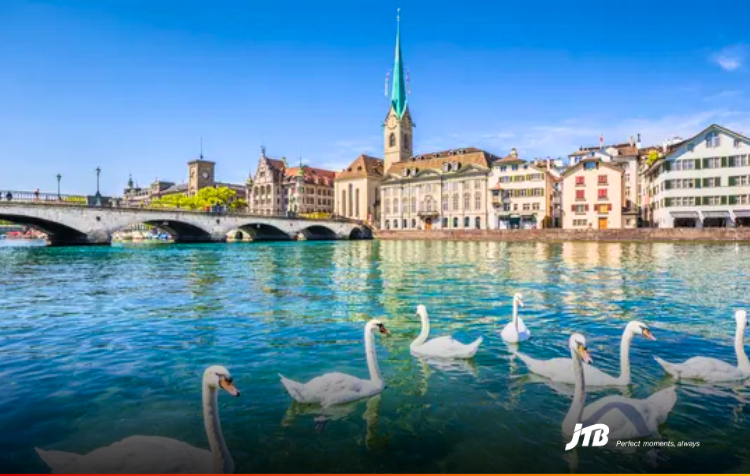 8D French and Swiss Spirit Tour